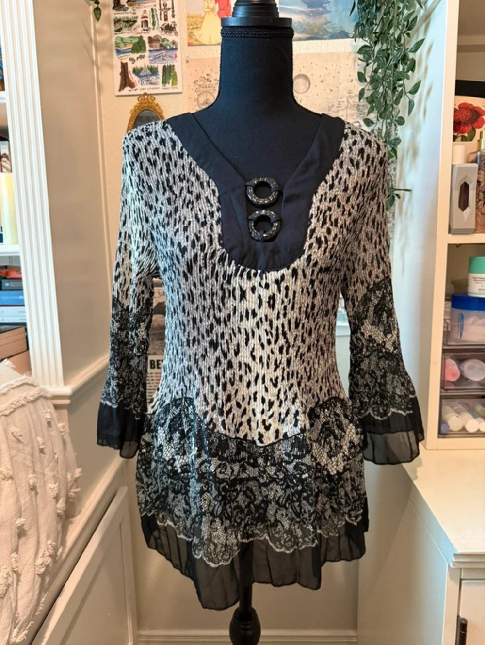 Nicola Leopard Animal Print Lace Bell Sleeve Tunic Top Size M Y2K Boho